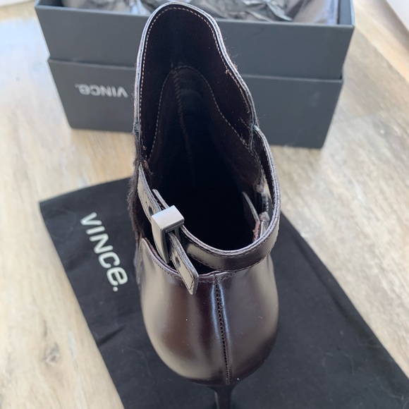 Vince Camuto Calla Black Booties - Picture 4 of 7